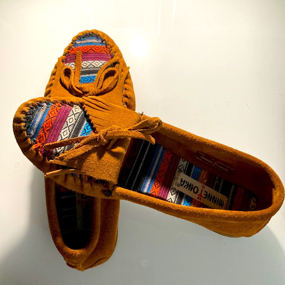 Minnetonka Moccasin slip shoes
